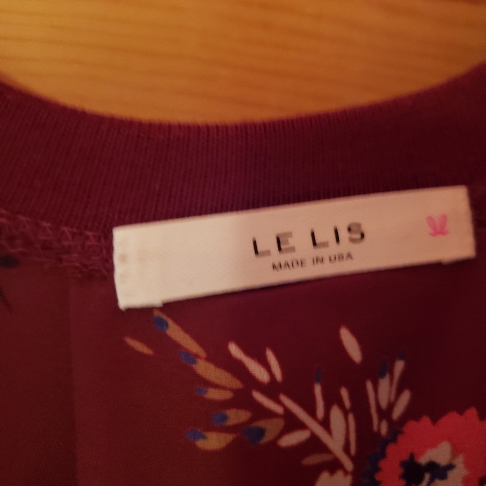 Shirt - Picture 3 of 4